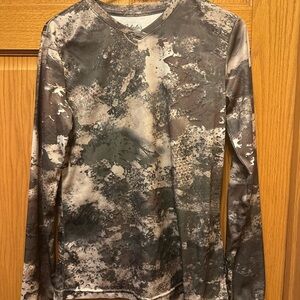 Cabela's Earth Tone Camouflage Long Sleeve Women's Top
